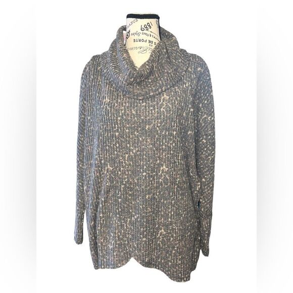 LuLaRoe Womens Small Kristen Cowl Neck Pullover Raw Edge Hem Lightweight Sweater - Picture 2 of 16